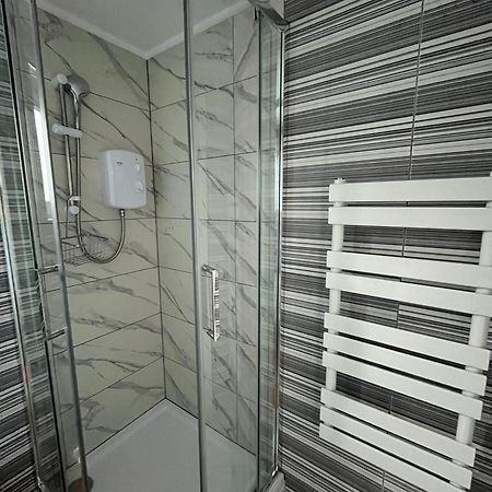 Appartement * Quest Fulfiller * à Southampton Extérieur photo