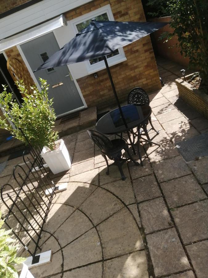 Appartement * Quest Fulfiller * à Southampton Extérieur photo